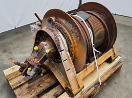 Liebherr LTM 1070-4.2 winch