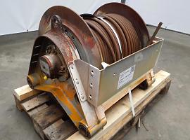 Liebherr LTM 1070-4.2 winch