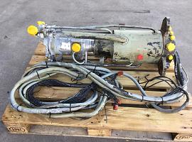 Liebherr LTM 1035-2 hydraulic and electric Swivel