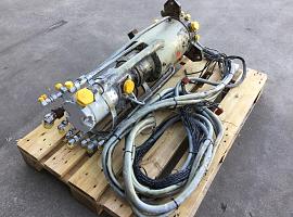 Liebherr LTM 1035-2 Hydraulic and Electric Swivel