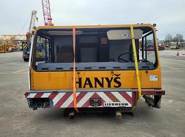 Liebherr LTM 1300 lower cabin