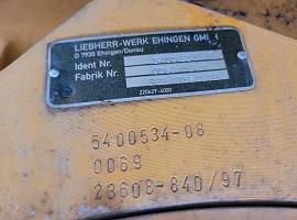 Liebherr LTM 1300 winch