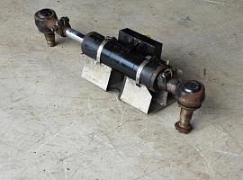 Faun ATF 45-3 steering cilinder left axle 3