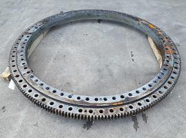 Liebherr LTM 1200/1 slewing ring