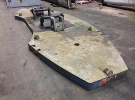 Liebherr LTM 1400-7.1 counterweight base plate 