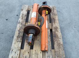 Krupp KMK 3045 counterweight cylinder