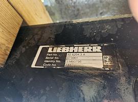 Liebherr LTM 1750-9.1 axle 1
