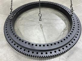Liebherr LTM 1300 Roller slewing ring