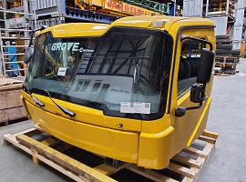 Grove GMK 6400 Driver Cab