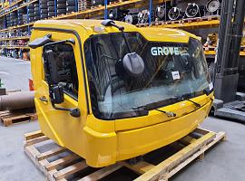 Grove GMK 6400 Driver Cab