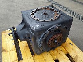 Grove GMK 6400 diff box axle 1