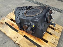 Grove GMK 6400 diff box axle2 