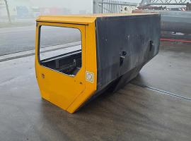 Liebherr LTM 1100/2 drivers cabin 