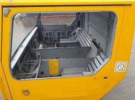 Liebherr LTM 1100/2 drivers cabin 