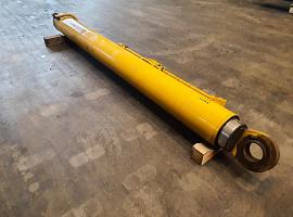 Grove GMK 3050 boom cylinder 