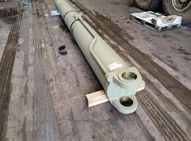 Grove GMK 5220 boom cylinder 