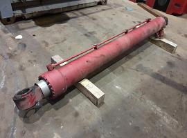 Liebherr LTM1025 boom cylinder