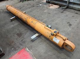 Faun RTF 50 boom cylinder