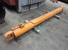 Faun RTF 50 boom cylinder