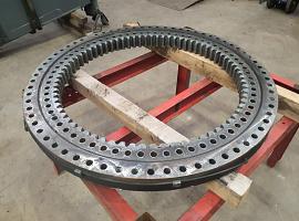 Liebherr MK 88 slewing ring 