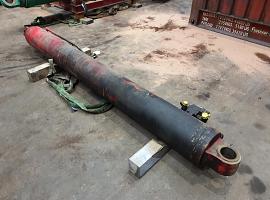 Faun RTF 40-3 boom cylinder 