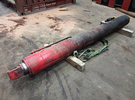 Faun RTF 40-3 boom cylinder 