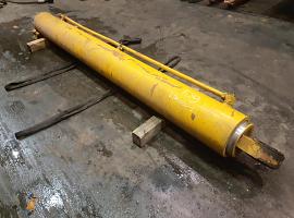 Liebherr LTM 1050-1 Boom cylinder