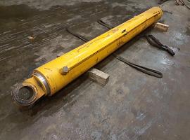 Liebherr LTM 1050-1 Boom cylinder