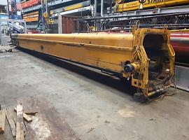 Liebherr LTM 1300 telescopic section 1 