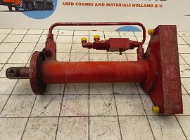 Liebherr LTM 1025 ballast extension ram