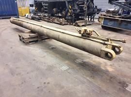 Demag Boom cylinder 