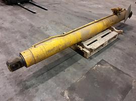 PPM 380 ATT boom cylinder 