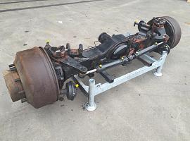 Liebherr LTM 1060-2 axle 1