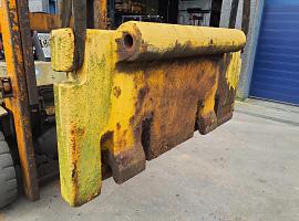 Liebherr LTM 1060-2 counterweight 0.7