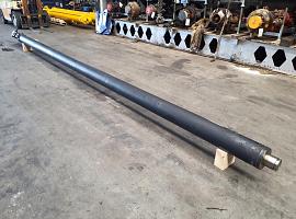 Grove GMK 3050 Telescopic boom cylinder