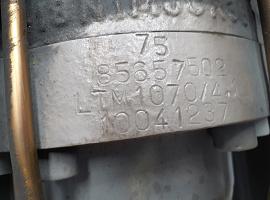 Liebherr LTM 1070-4.1 Telescopic cylinder 