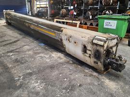 Grove GMK 3055 complete boom with telecylinder