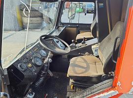 Liebherr LTM 1050 drivers cabin