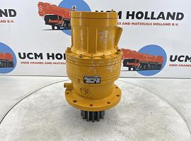 Demag AC 40 city class slewing gear  