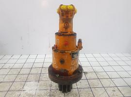 Grove GMK 3050 slew gear