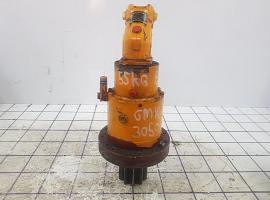 Grove GMK 3050 slew gear