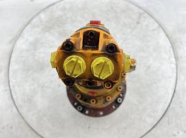 Grove GMK 3050 slewing gear