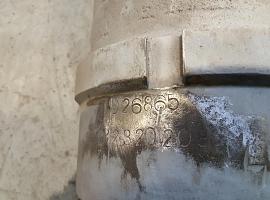 Liebherr LTM 1160 outrigger support cylinder front