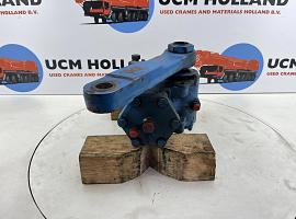 Grove GMK 3050 steering box  