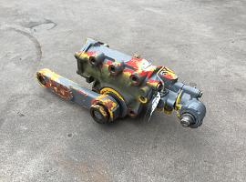 Grove GMK 3050 steering box  