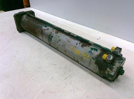 Faun ATF 30-2 outrigger cylinder