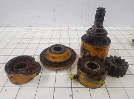 Liebherr LTM 1035 slew gear in parts 