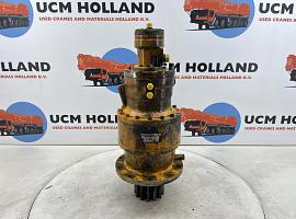 Demag AC 155 slewing gear 