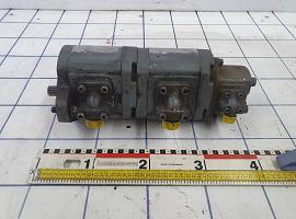 Liebherr LTM 1050-1 TRIPLE GEAR PUMP