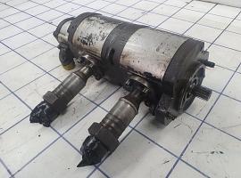 Liebherr LTM 1050-1 TRIPLE GEAR PUMP